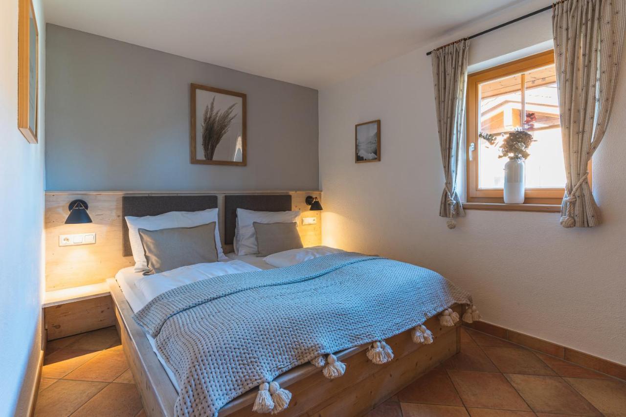 Dorfchalets & Apartments - Authentic Experience In Centre Of Kaprun Including Tauernspa And Summercard Zewnętrze zdjęcie