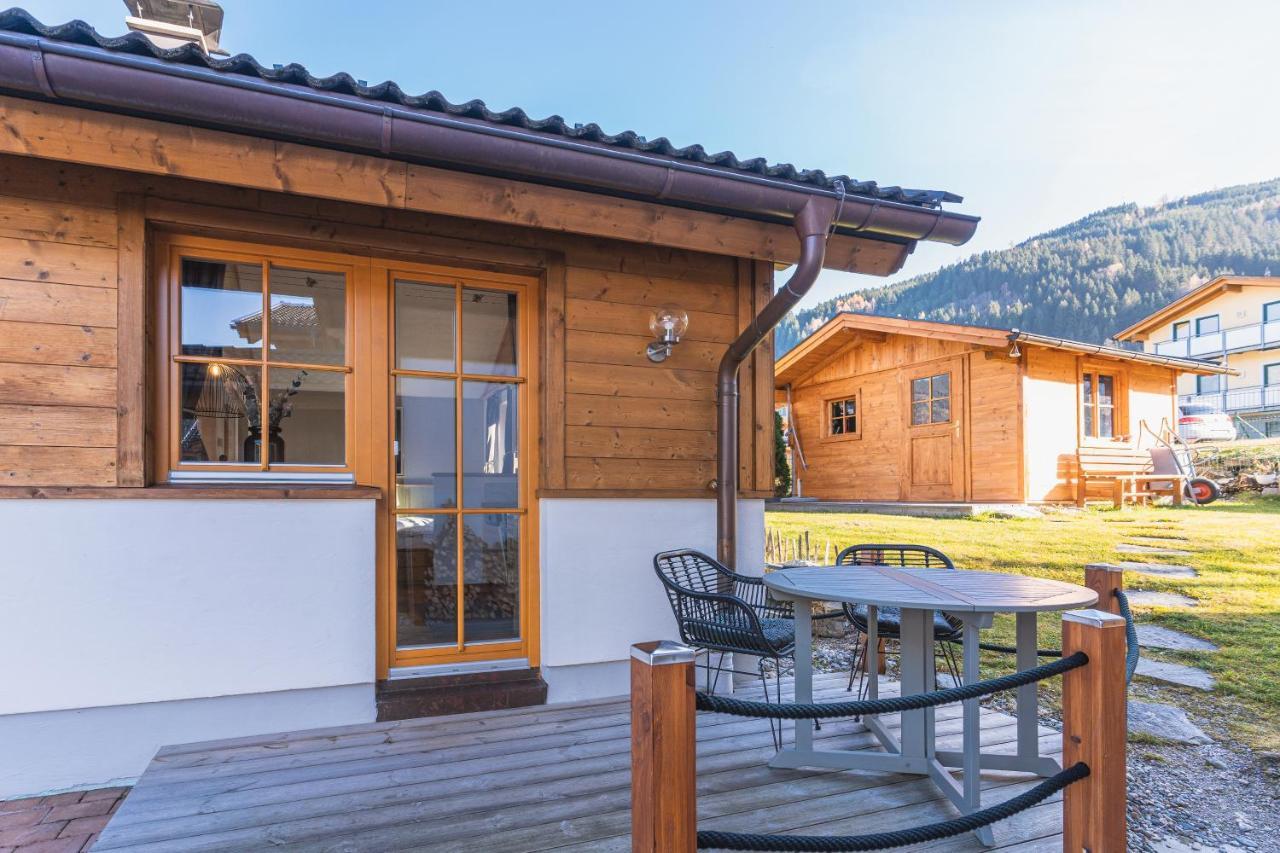 Dorfchalets & Apartments - Authentic Experience In Centre Of Kaprun Including Tauernspa And Summercard Zewnętrze zdjęcie